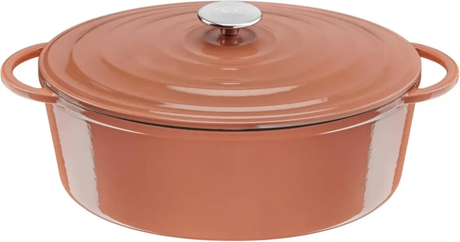 Cocotte ovale Tefal 34x26 cm en fonte d'acier, compatible induction et four, revêtement émaillé, durable et écologique, cuisson saine avec recettes incluses, couleur terracotta